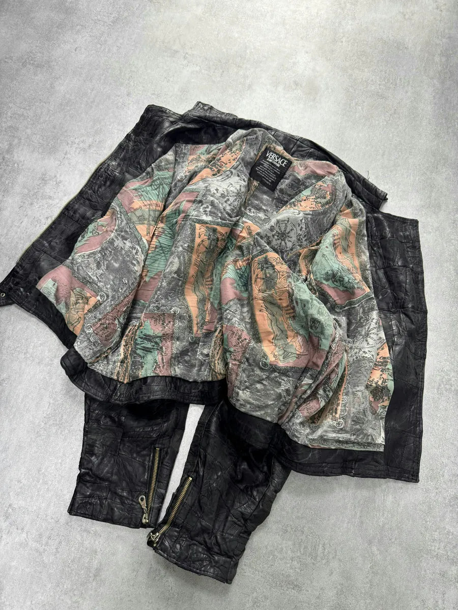 1990s Versace Asymmetrical Black Patchwork Leather Bomber Jacket gaKkwDo 2