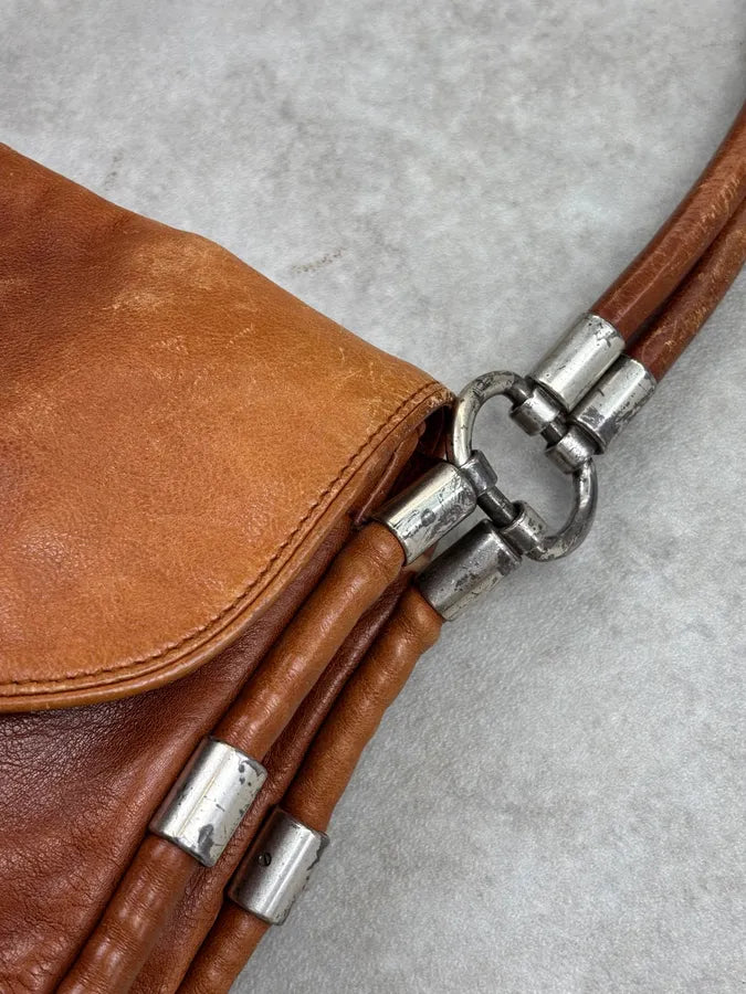 1990s Yves Saint Laurent Cognac Leather Shoulder Bag KJMtAHc 6