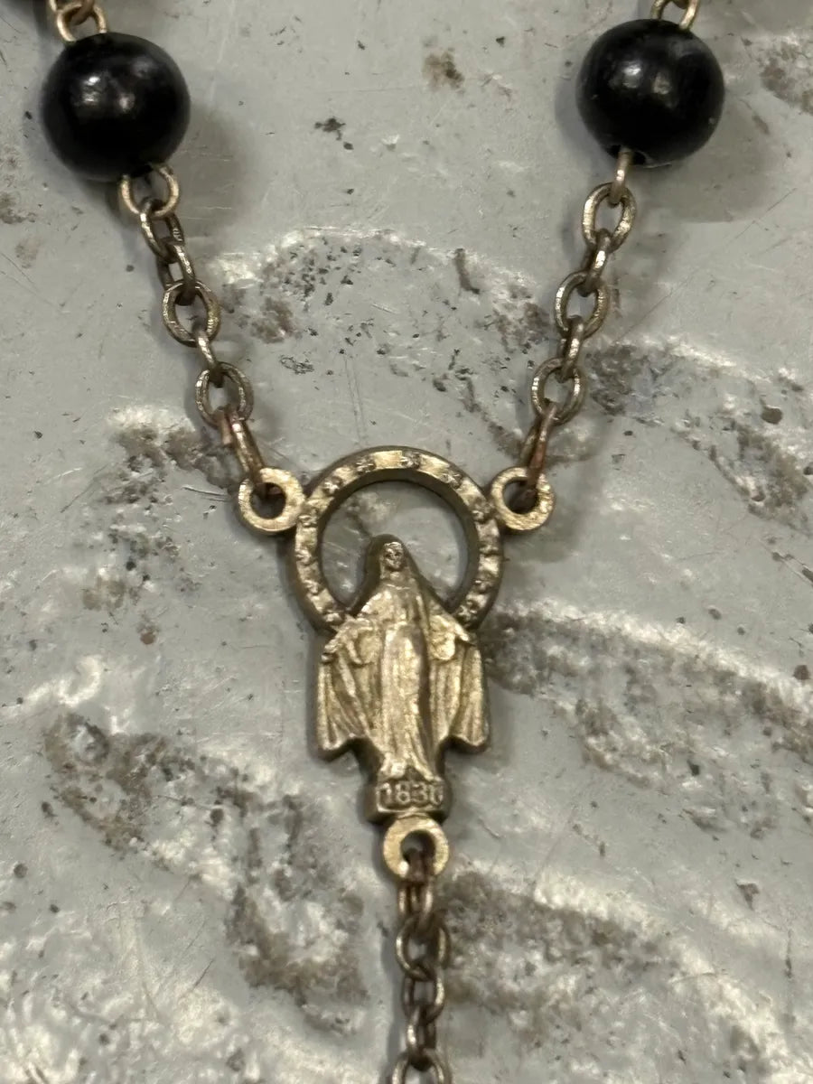 1990s Dolce & Gabbana Black Beaded Ankh Cross Rosary Necklace guEaSWg 3