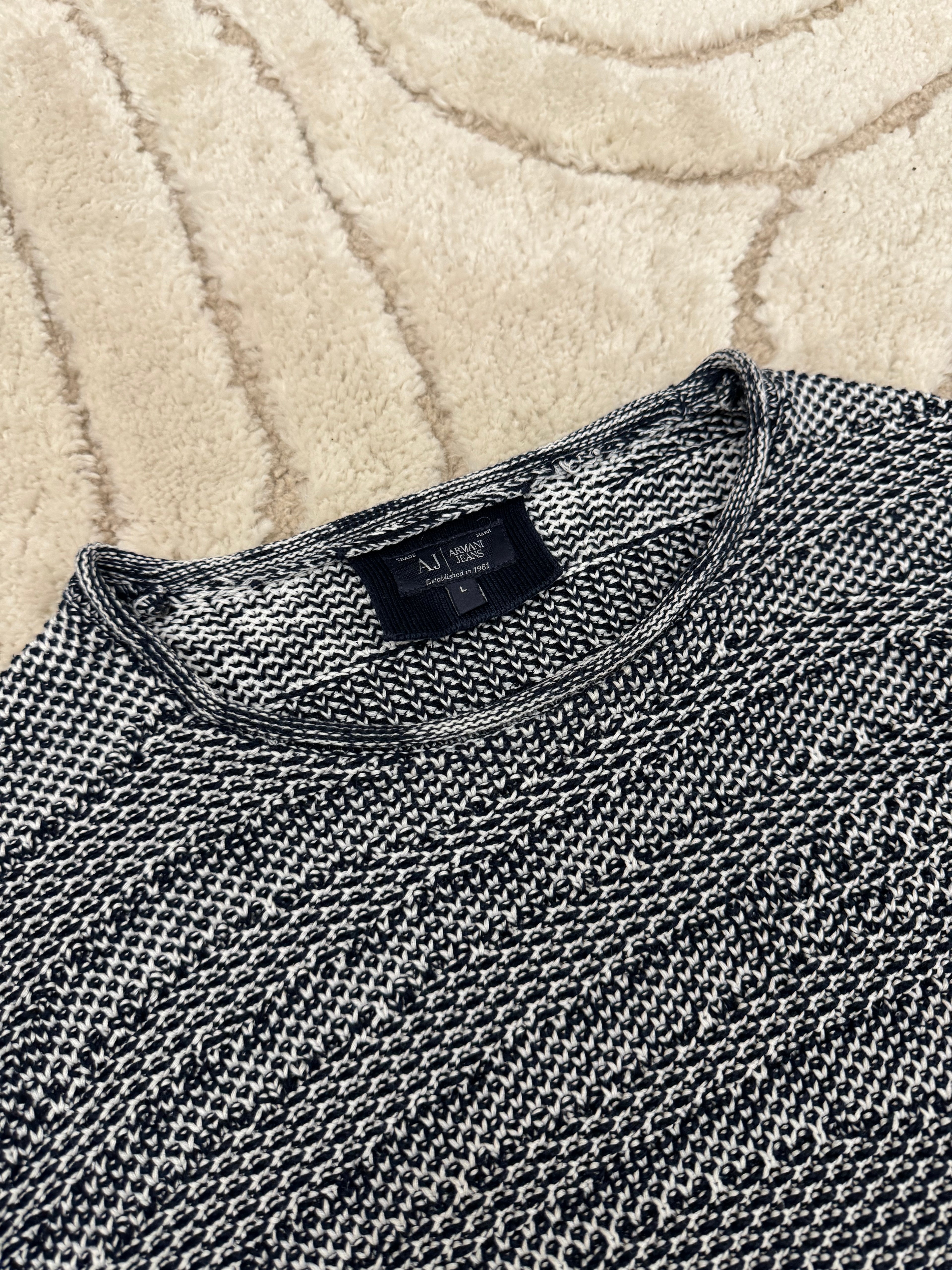 Armani Waves Knit Sweater (M/L)