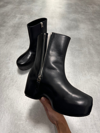 SS2022 Givenchy G Clog Black Calf Leather Boots (41eu/us8)