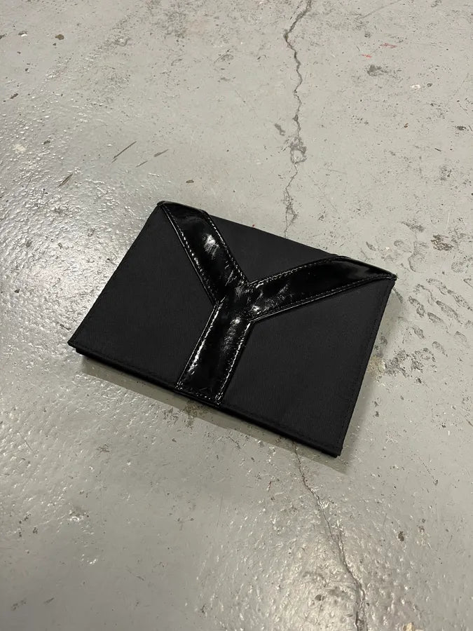 2000 Yves Saint Laurent Parfum Y Logo Black Wallet kRbDAft 2