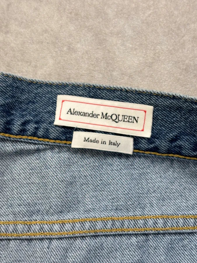 2010s Alexander McQueen Blue Denim Distressed Jeans euNaRyA 10