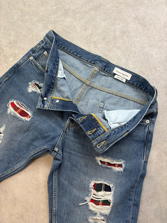2010s Alexander McQueen Blue Denim Distressed Jeans euNaRyA 8