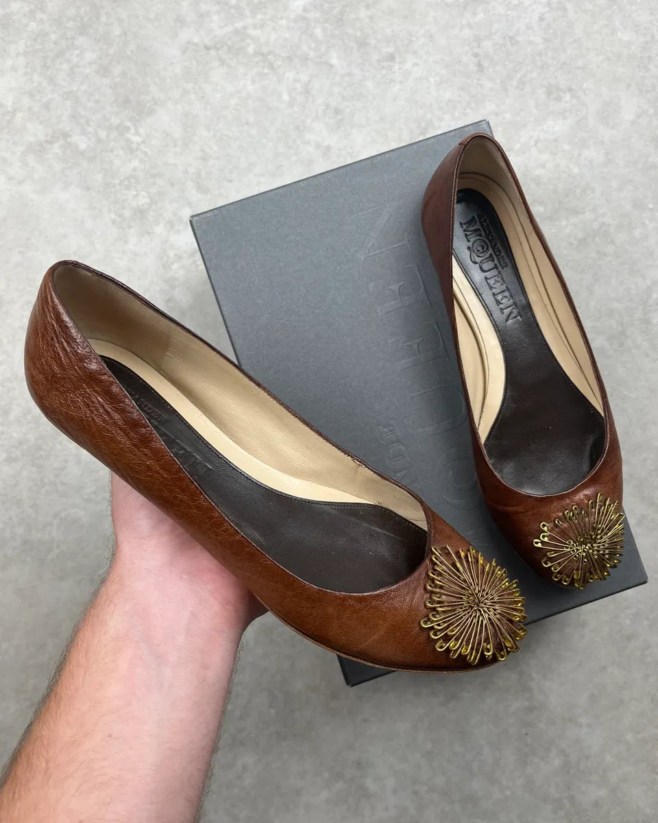 2000s Alexander McQueen Brown Leather Pinstripe Flowers Ballet Flats znJVkAH 0