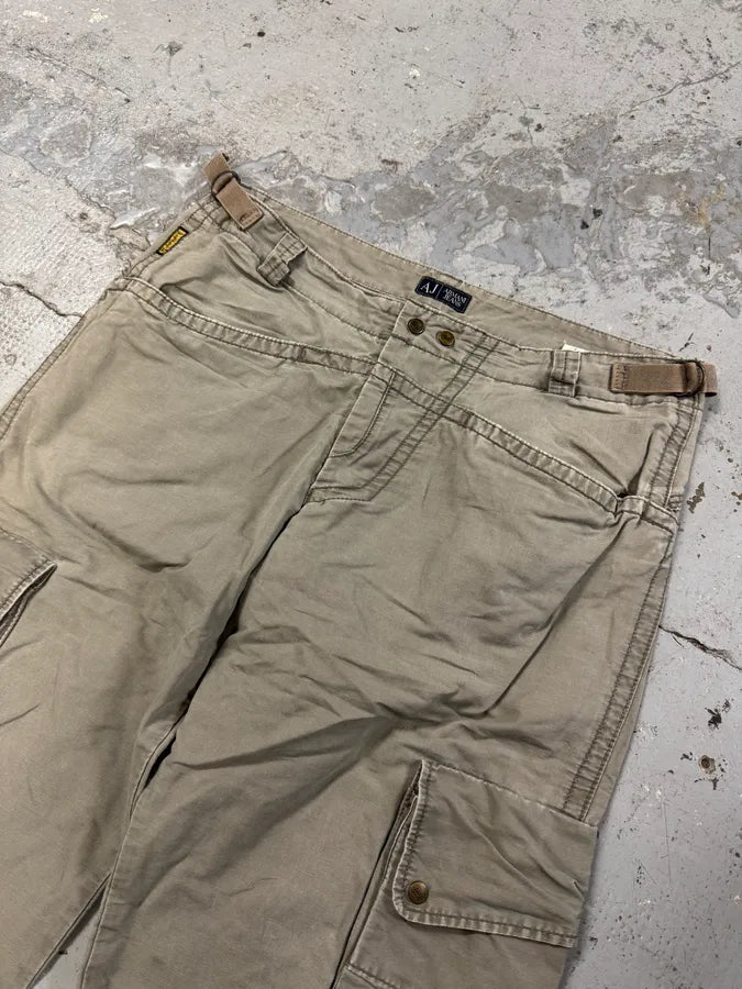 2000s Armani Beige Cozy Cargo Shorts hsWIBPd 4