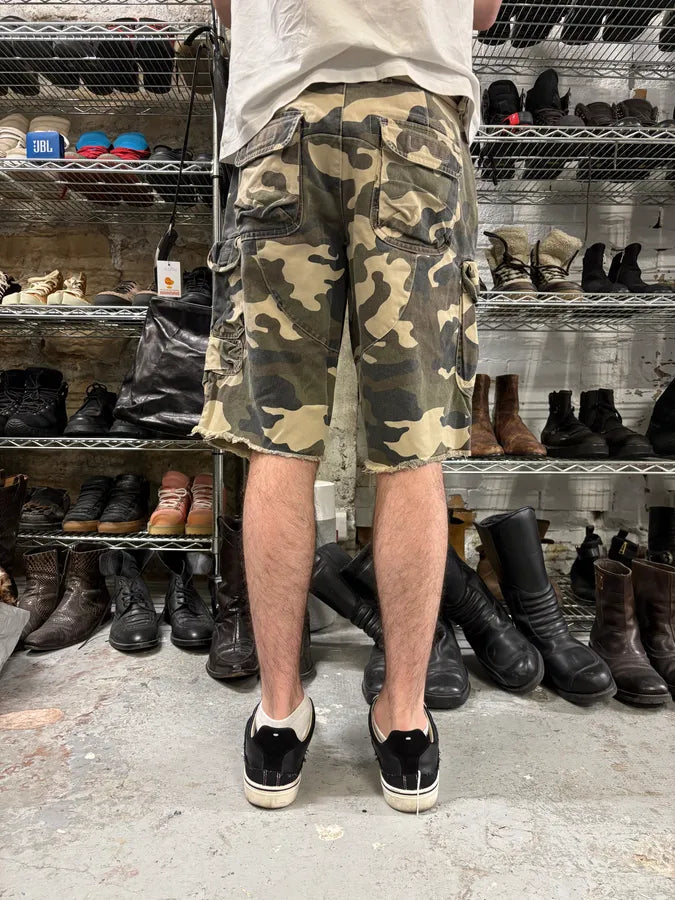 2000s Armani Camo Military Cargo Shorts (S/M) AZreJtj 3