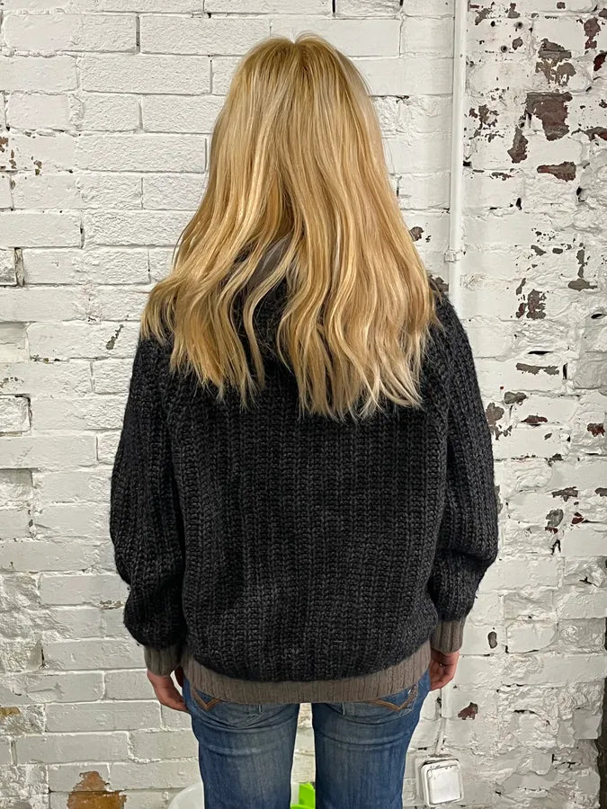 2000s Armani Collezioni Grey Wool Hooded Hybrid Sweater PmIxfqJ 2