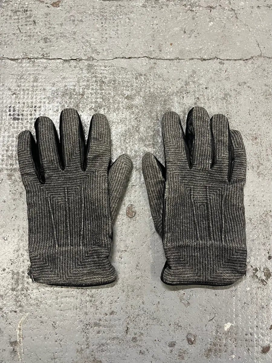 2000s Armani Grey & Black Leather Hybrid Gloves FNPIQgU 1