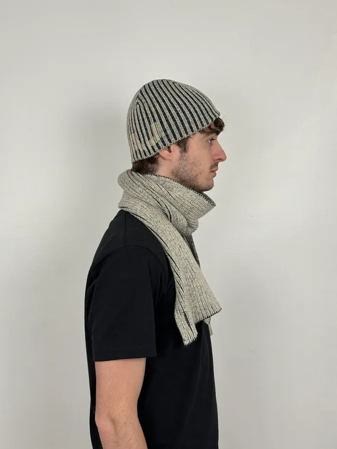 2000s Armani Scarf & Beanie White Painted Effect Set zgKJQqn 2