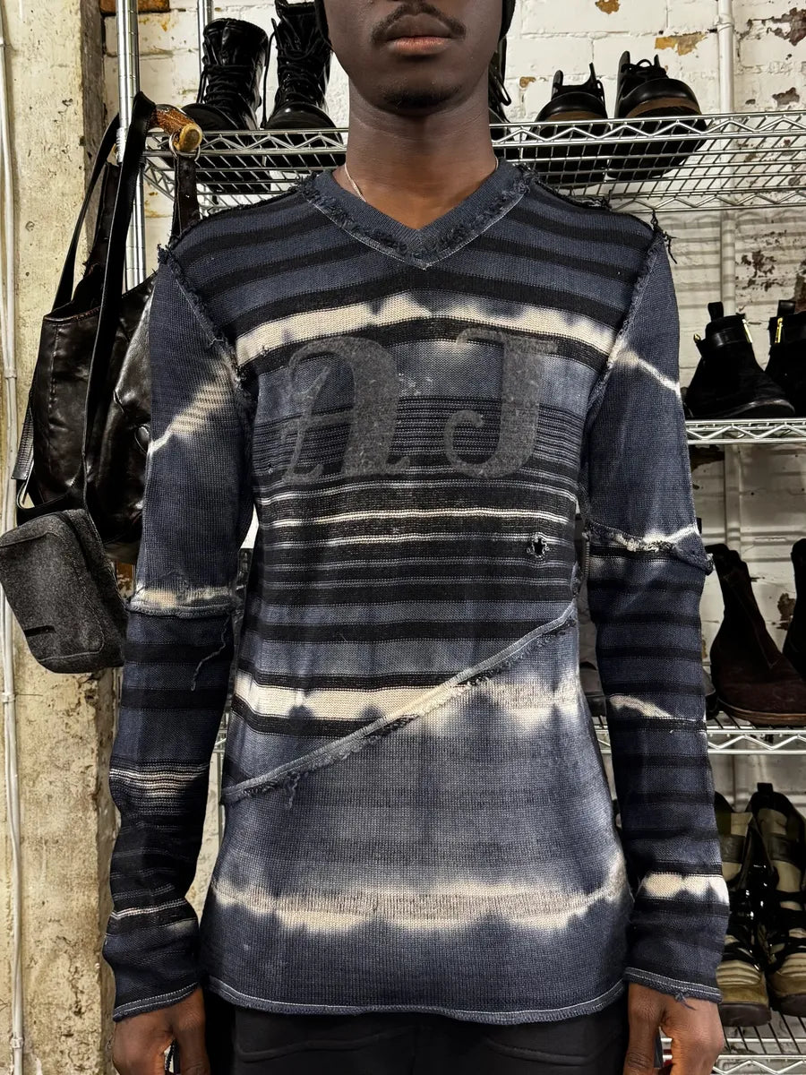 2000s Armani Tie & Dye Navy Gradient V Neck Distressed Sweater ZaKgpLv 1