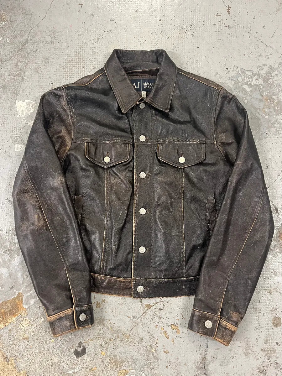 2000s Armani Trucker Faded Brown Leather Buttoned Jacket JdlduLz 0