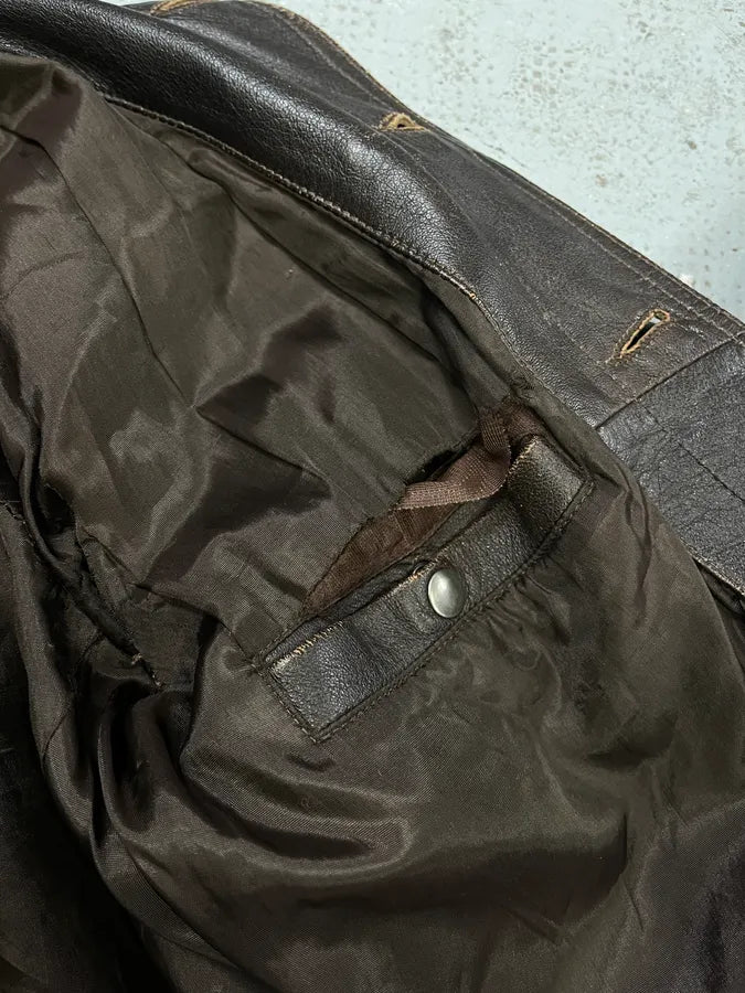 2000s Armani Trucker Faded Brown Leather Buttoned Jacket JdlduLz 11