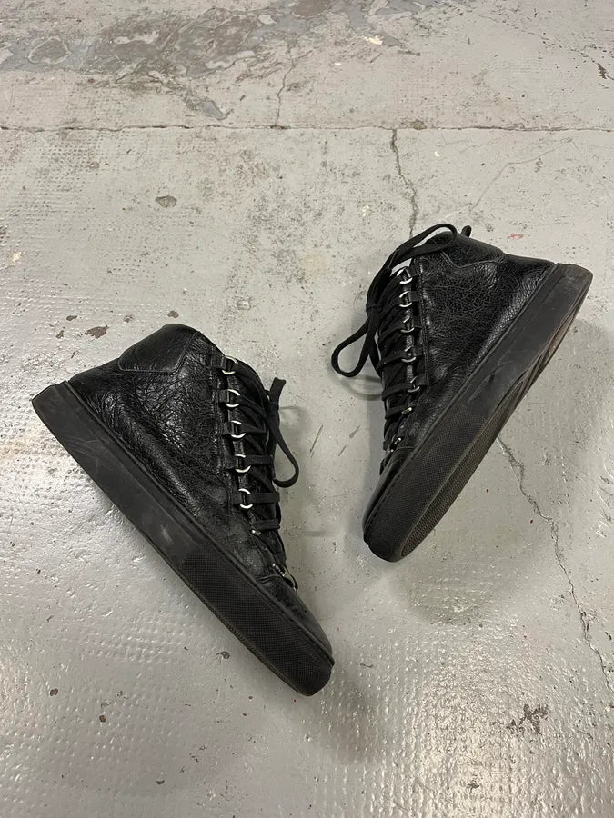 2000s Balenciaga Arena Black Cracked Leather High Top Sneakers tPPZrCA 1