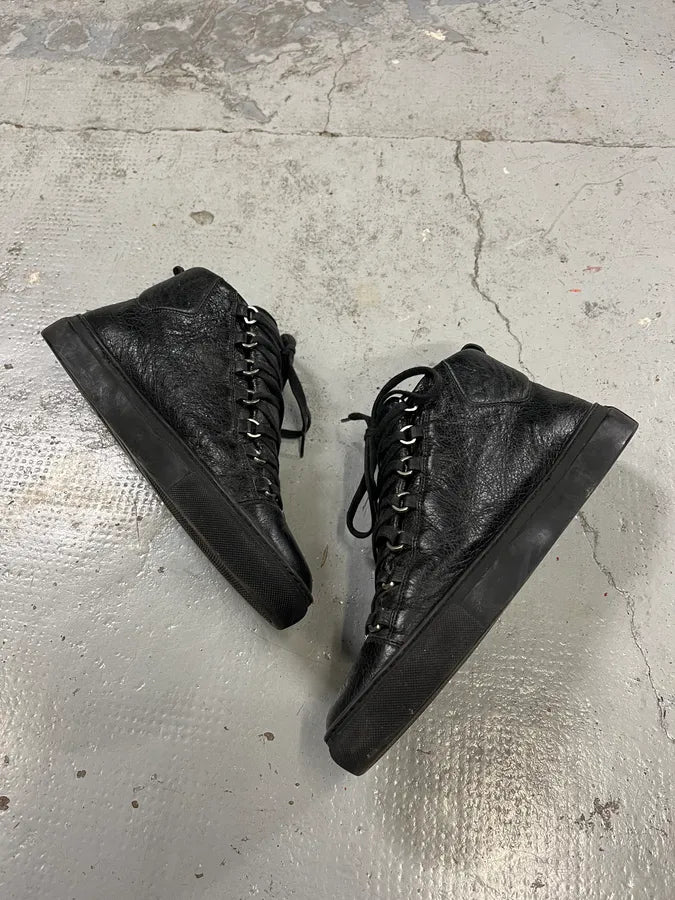 2000s Balenciaga Arena Black Cracked Leather High Top Sneakers tPPZrCA 2