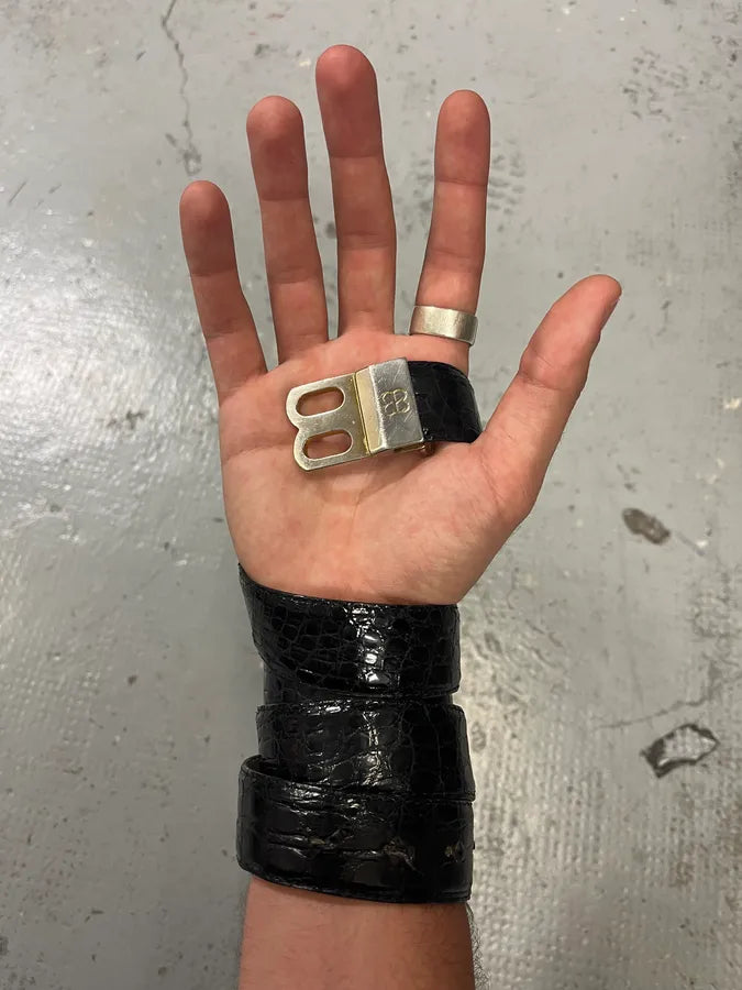 2000s Balenciaga Black Crocodile Effect Leather Belt HZekVmi 1