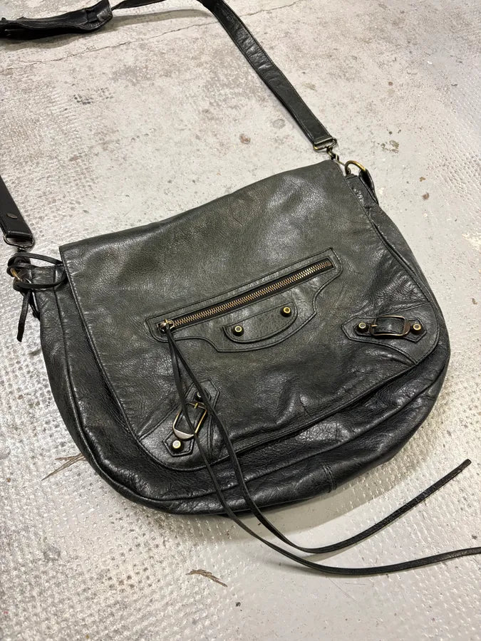 2000s Balenciaga Black Leather Messenger Bag gZebpIT 3