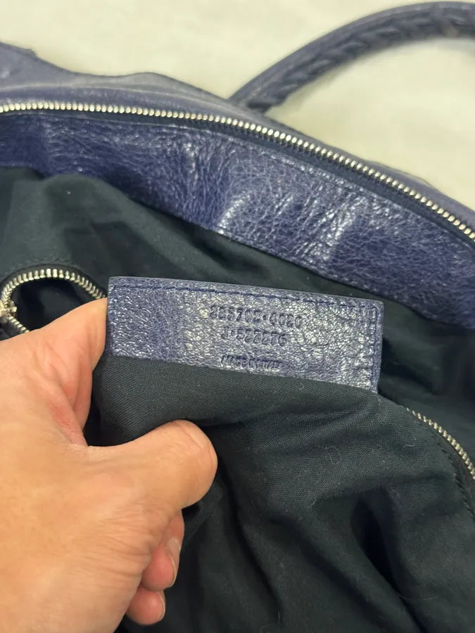 2000s Balenciaga City Navy Duffle Leather Multi-Pocket Medium Bag xDfCAtT 10