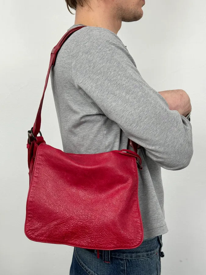 2000s Balenciaga City Red Leather Shoulder Bag atCkMqQ 3