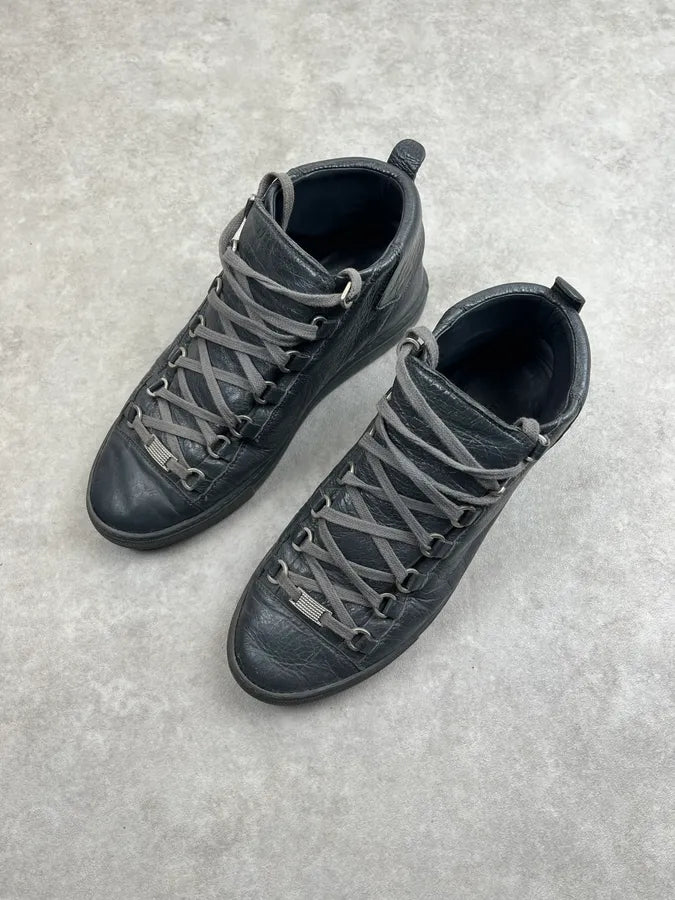 2000s Balenciaga Grey Arena High Leather Top Sneakers BeVZIGM 2