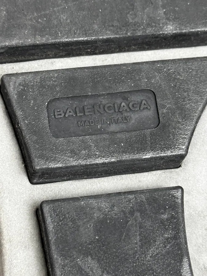 2000s Balenciaga Grey Pure Leather Boots anECeaW 6