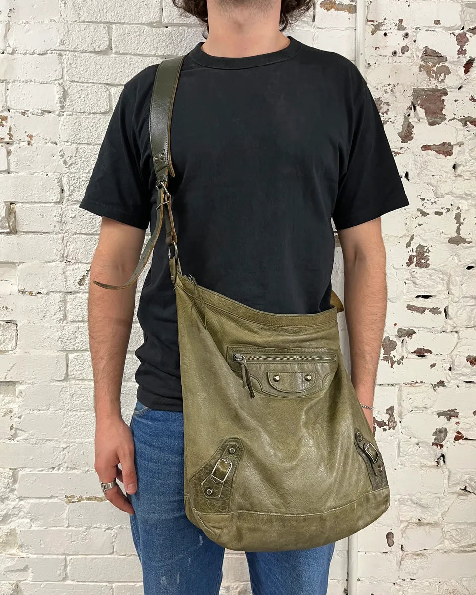 2000s Balenciaga Khaki Leather Multi-Pocket Shoulder Bag szuXXha 2