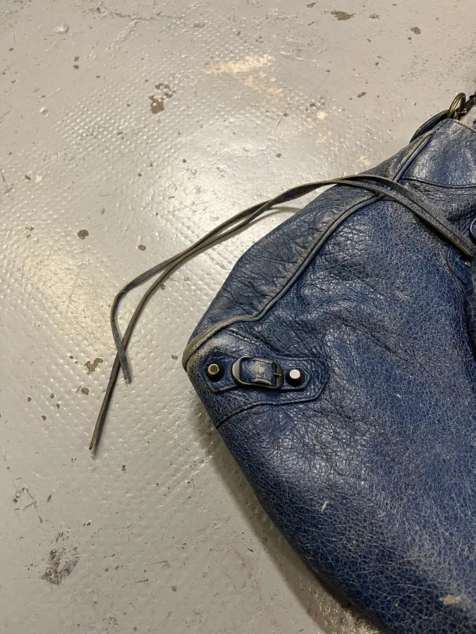 2000s Balenciaga Studded Blue Eroded Leather City Bag pUdUjVf 4