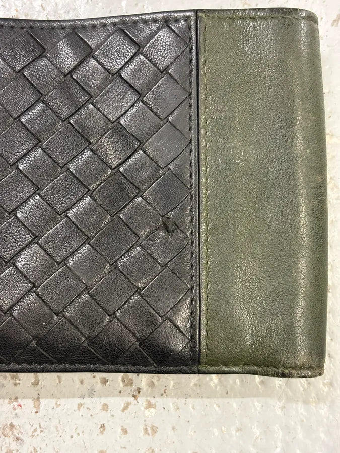 2000s Bottega Veneta Black & Dark Green Leather Woven Wallet hSdgflb 7