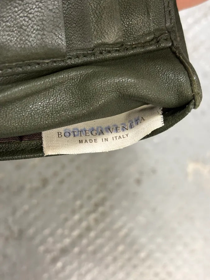 2000s Bottega Veneta Black & Dark Green Leather Woven Wallet hSdgflb 8