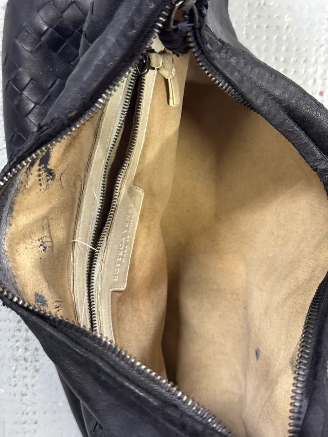 2000s Bottega Veneta Black Leather Intrecciato Hobo Bag anQzOvt 10