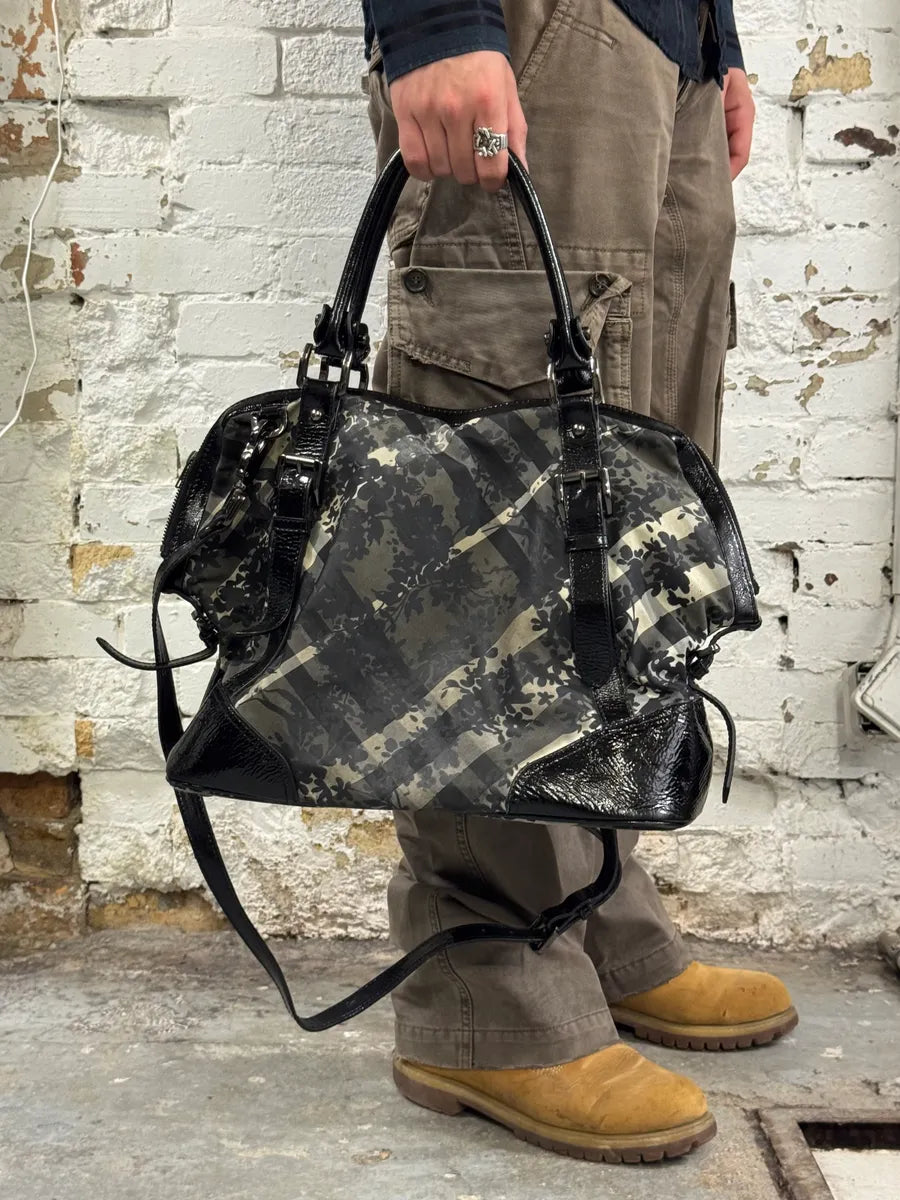2000s Burberry Floral Tartan Pattern Black Handle Bag bENiOUj 1