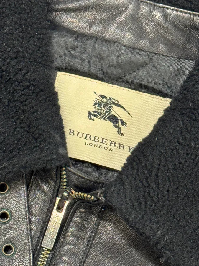 2000s Burberry London Black Premium Leather Jacket NKJIkIR 5