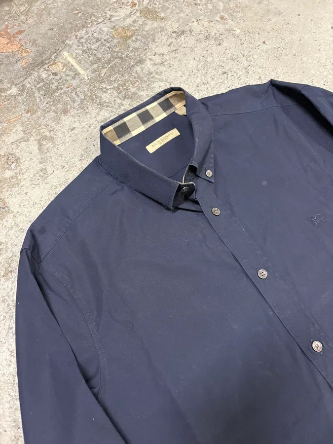 2000s Burberry Navy Tartan Minimalist Shirt (M) HMfBhaW 4