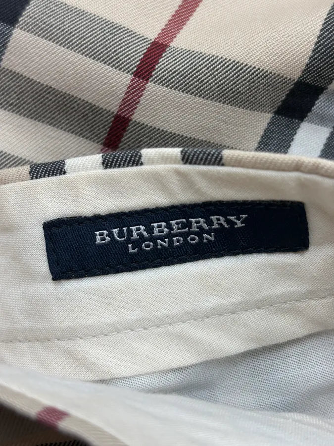 2000s Burburry Beige Signature Tartan Shorts QlTpCwt 8