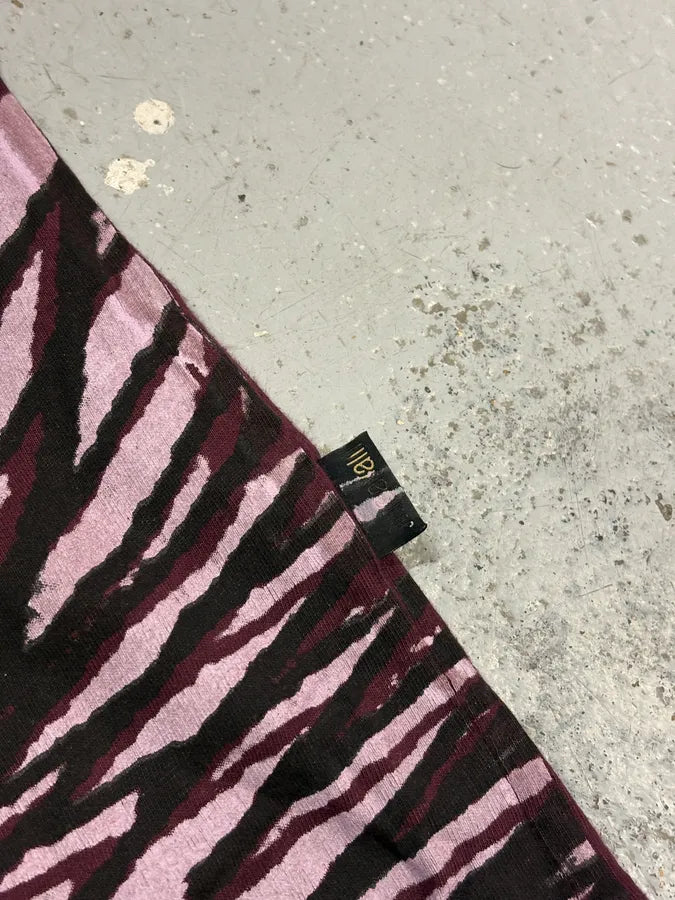 2000s Cavalli Bordeaux & Black Cherub T-Shirt HMSudwE 6