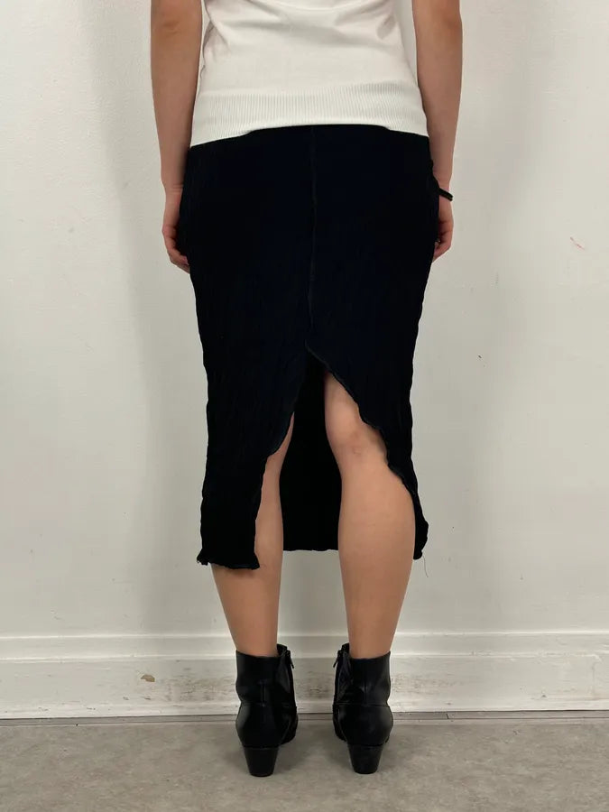 2000s Cavalli Black Crinkled Split Nylon Skirt ZnTnKnP 2