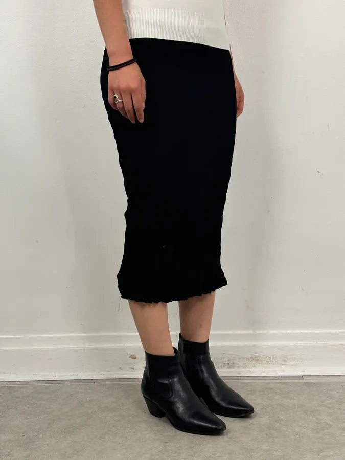 2000s Cavalli Black Crinkled Split Nylon Skirt ZnTnKnP 1
