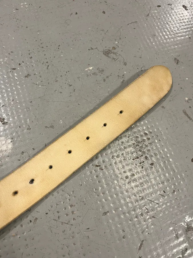 2000s Cavalli Royal Buckle Creamy White Leather Belt eluJRXB 6