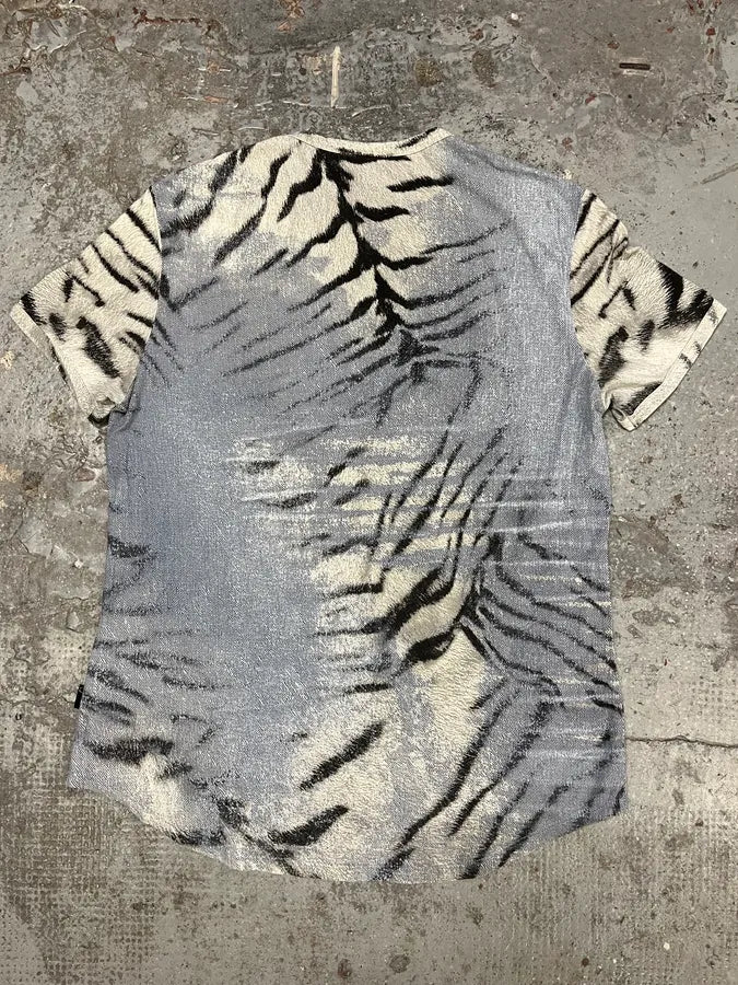 2000s Cavalli Safari Zebra Blue & White T-Shirt zJlVVja 4