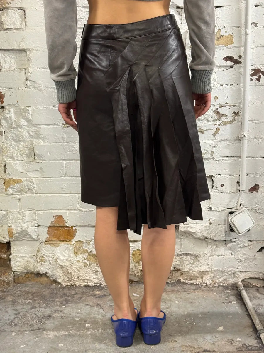 2000s Chanel Brown Leather Asymmetric Fringe Skirt cbwLGeb 3