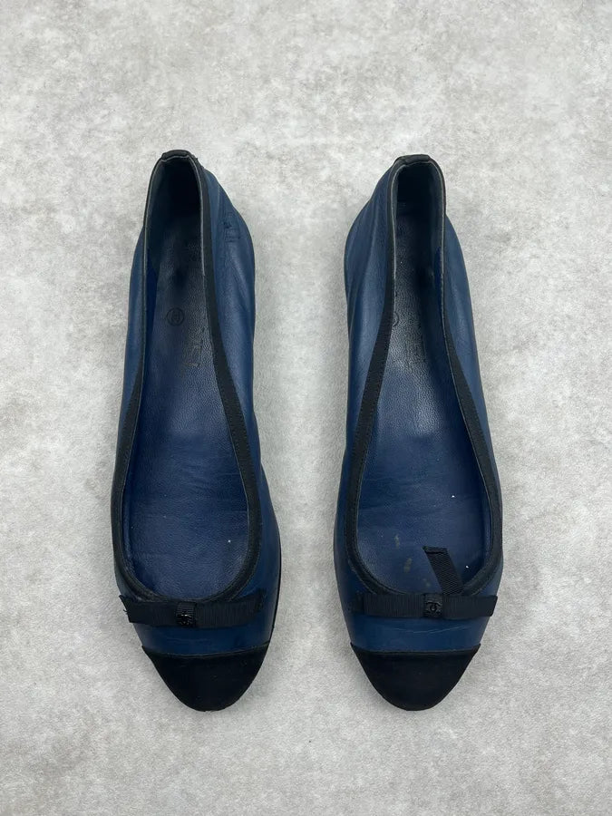 2000s Chanel Navy Leather Ballet Flats jldIjzR 1