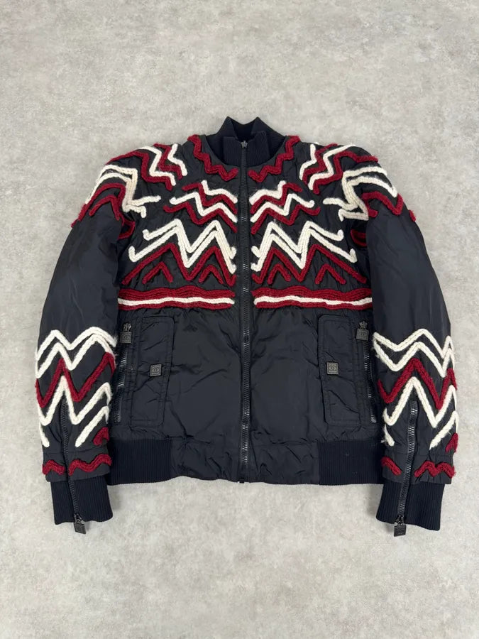 2000s Chanel White & Red Megalaced Black Puffer Jacket qizvTrm 1