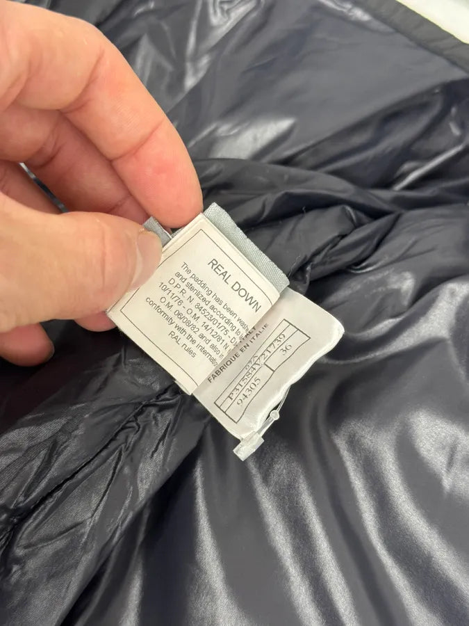 2000s Chanel White & Red Megalaced Black Puffer Jacket qizvTrm 11