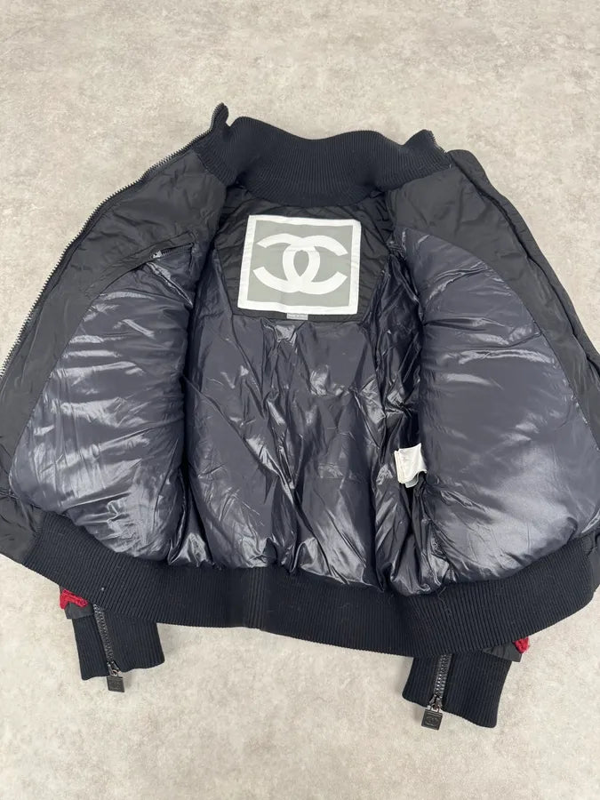 2000s Chanel White & Red Megalaced Black Puffer Jacket qizvTrm 8