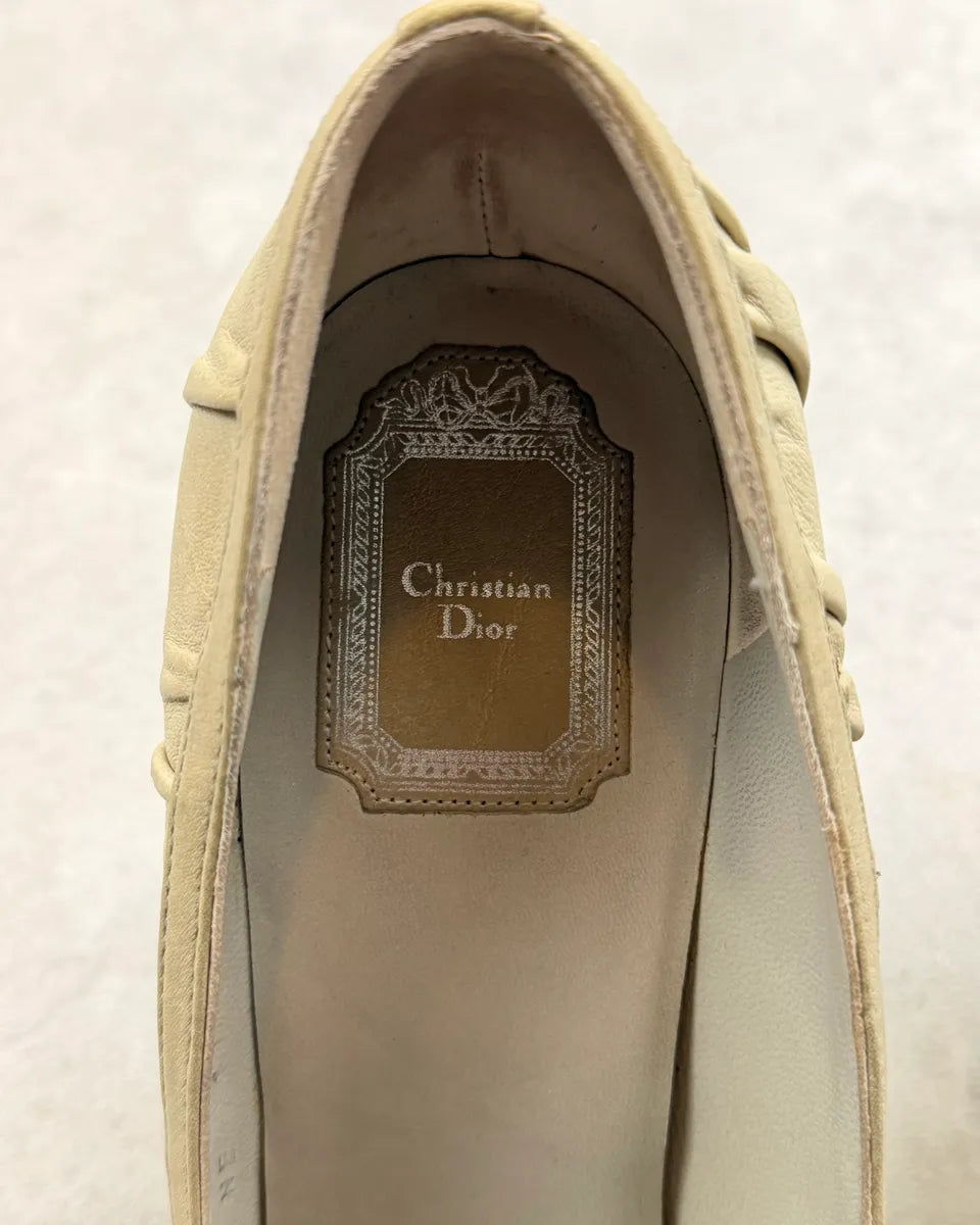 2000s Christian Dior Khaki Beige Leather Gathered Bow Heels AkTLKfn 5