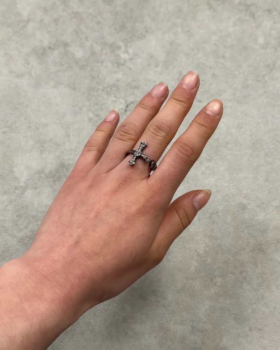 2000s Christian Lacroix Gothic Cross Ring nwrLePL 0