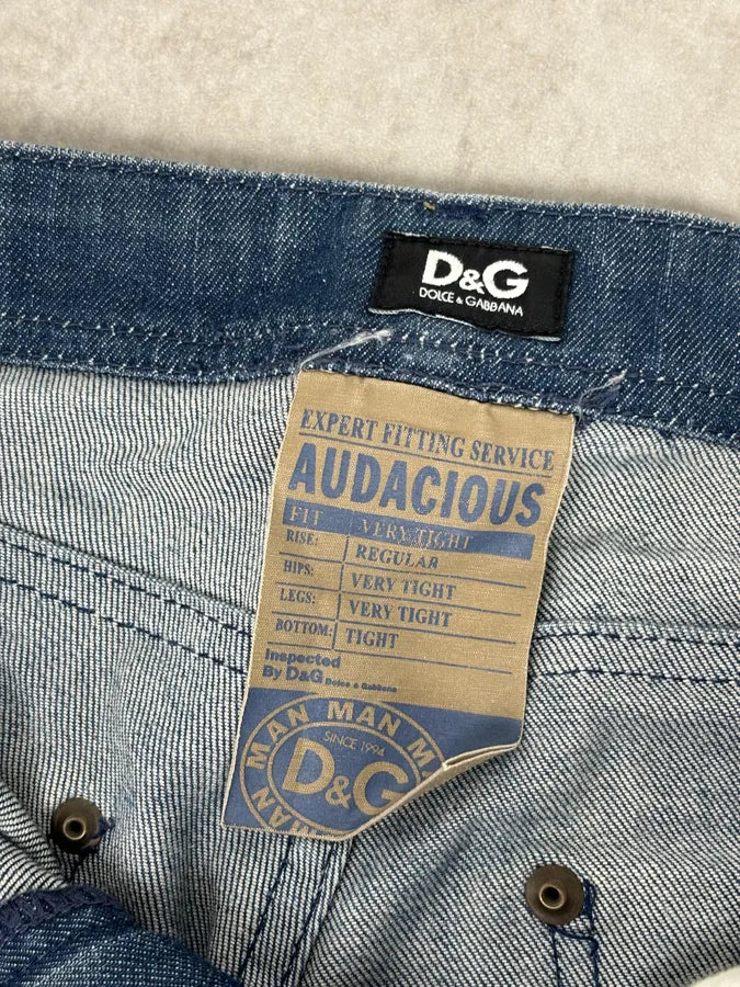 AW2006 Dolce & Gabbana Navy Distressed Jeans JAVilcI 10