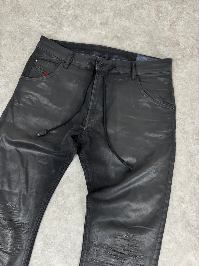 2000s Diesel Black Faded Wax Jeans xOexCaE 5