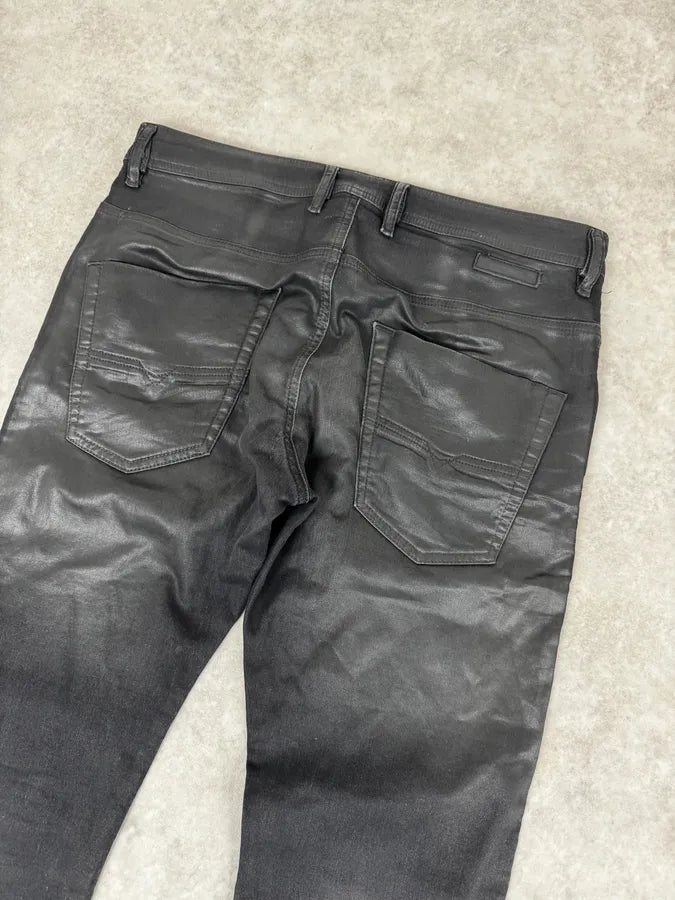 2000s Diesel Black Faded Wax Jeans xOexCaE 6