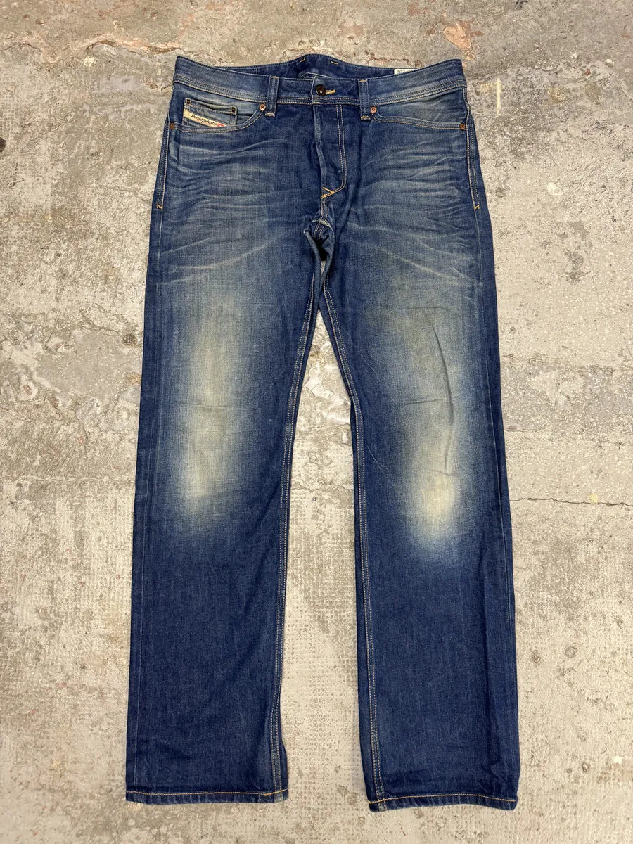 2000s Diesel Blue Faded Denim Jeans ETLYjYq 3